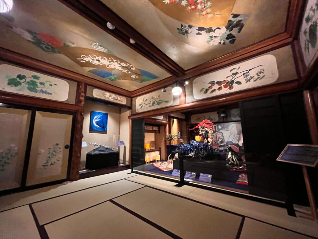 星光(せいこう)の間の全景写真