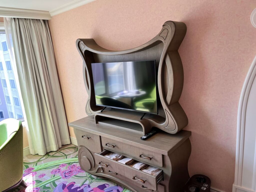 テレビ